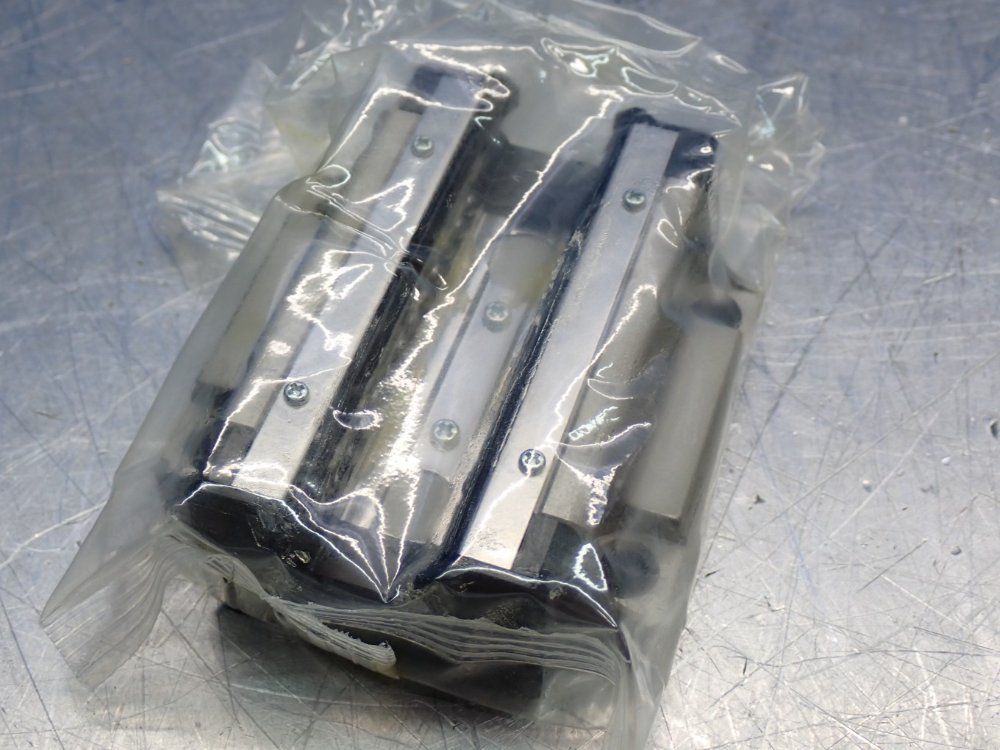 Thk 20mm Id, 70mm Od, 30.5mm Width Linear Guide Block - Hsr25b1ssgk