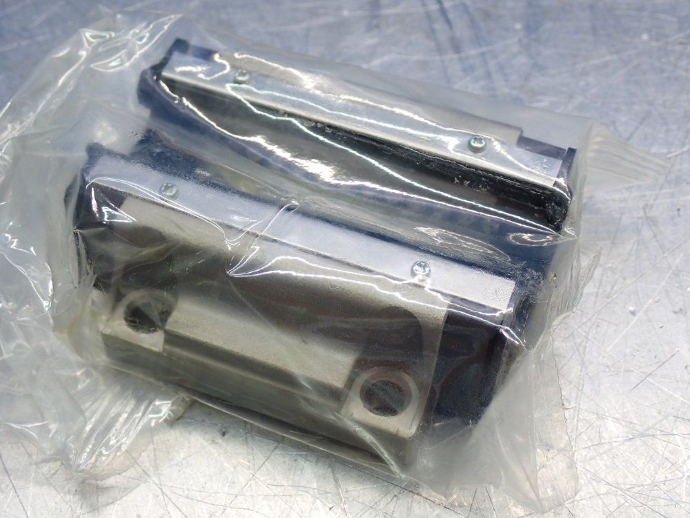 Thk 20mm Id, 70mm Od, 30.5mm Width Linear Guide Block - Hsr25b1ssgk