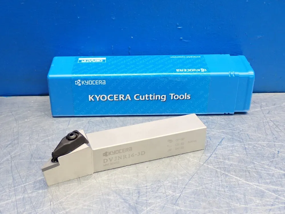 INDEXABLE TURNING TOOLHOLDER