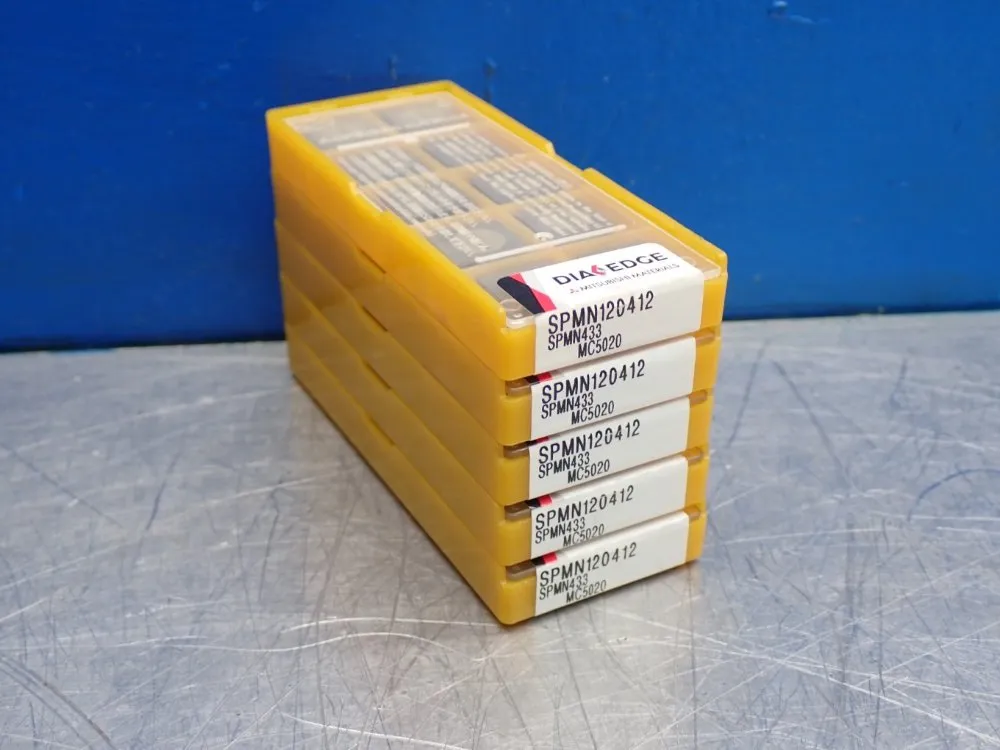 Mitsubishi Materials Carbide Square Inserts 1 Lot Of 50