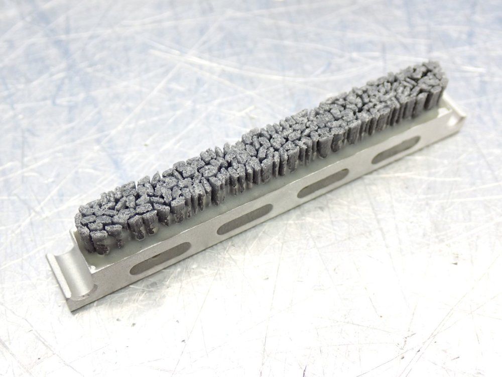 Unbranded Silica Carbide Brush Assembly 1 Lot Of 21