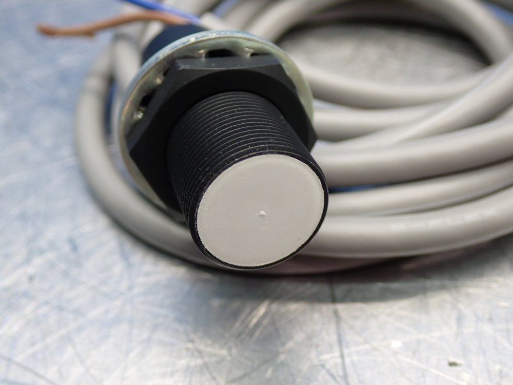 Omron  Proximity Switch