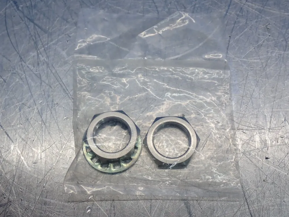 Omron 5 Mm Sensing Distance Proximity Switch - E2fm-x5d1