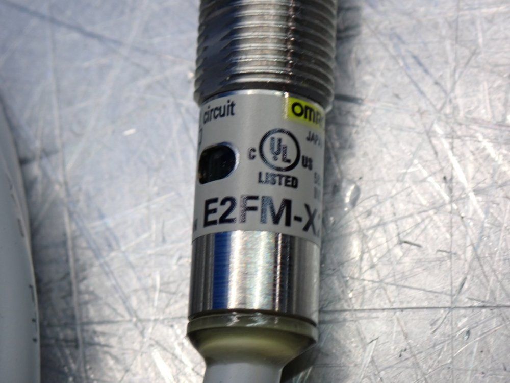 Omron Proximity Switch - E2fm-x2d1