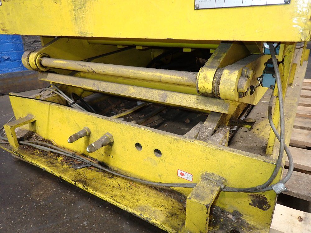 Handling Specialty Hydraulic Lift Table