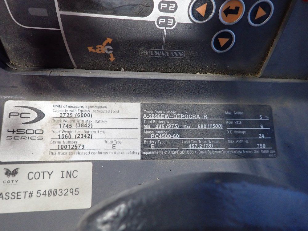 Crown Crown Access123 Electric Pallet Jack