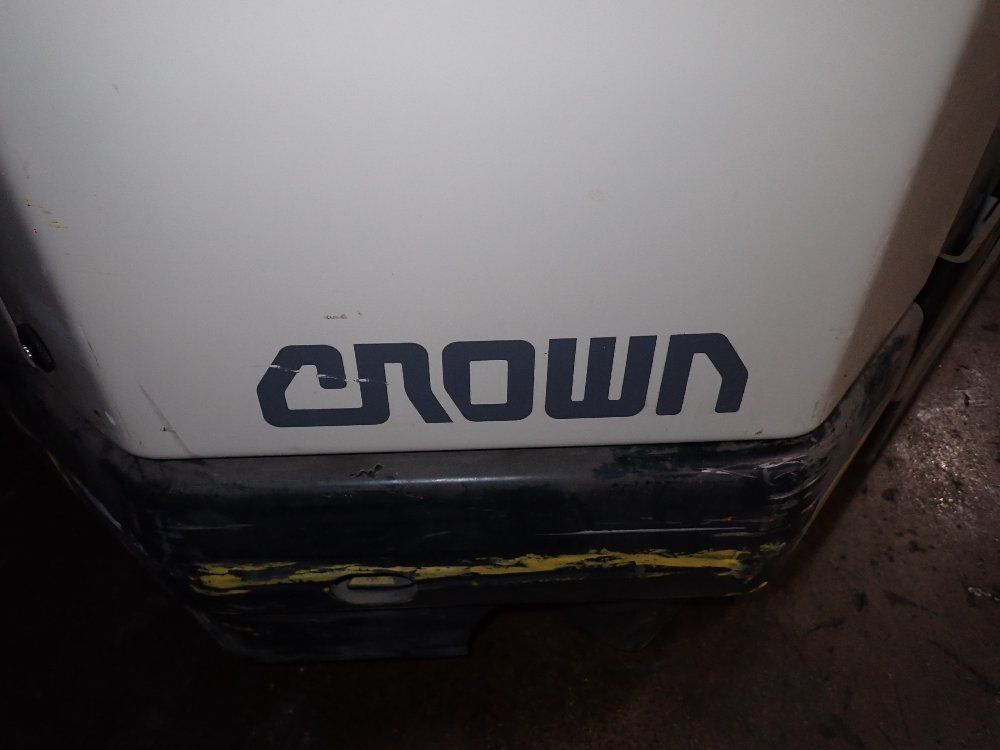 Crown Crown Access123 Electric Pallet Jack