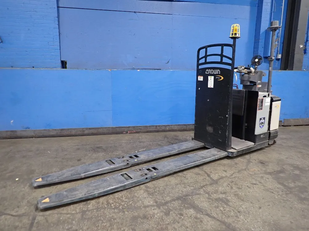 Crown Crown Pc 4500 Series Electric Pallet Jack