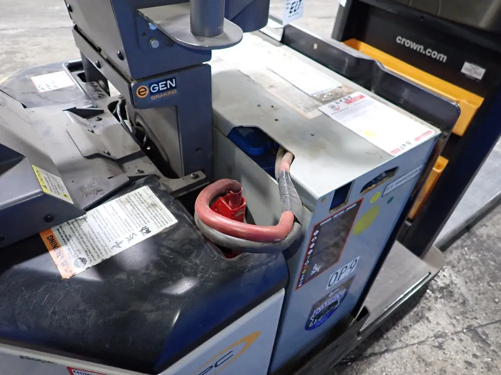 Crown Crown Pc 4500 Series Electric Pallet Jack
