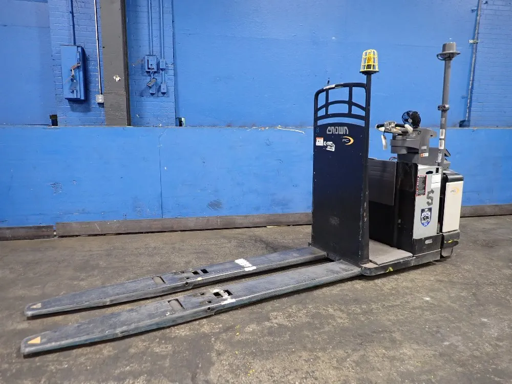 Crown Crown Pc 4500 Series Electric Pallet Jack