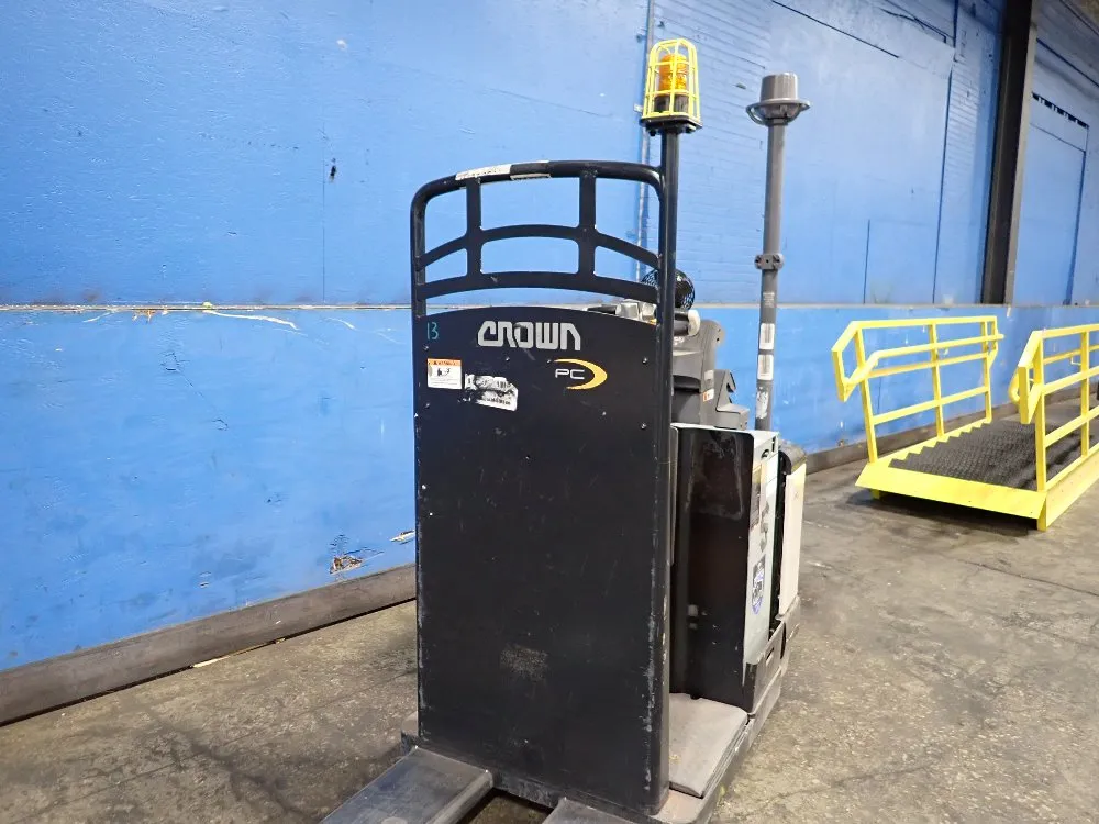 Crown Crown Pc 4500 Series Electric Pallet Jack