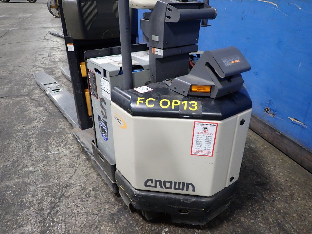 Crown Crown Pc 4500 Series Electric Pallet Jack