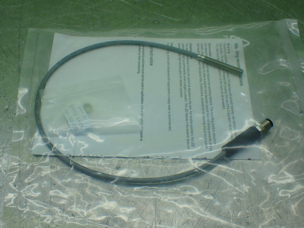 Banner Micro Photoelectric Sensor