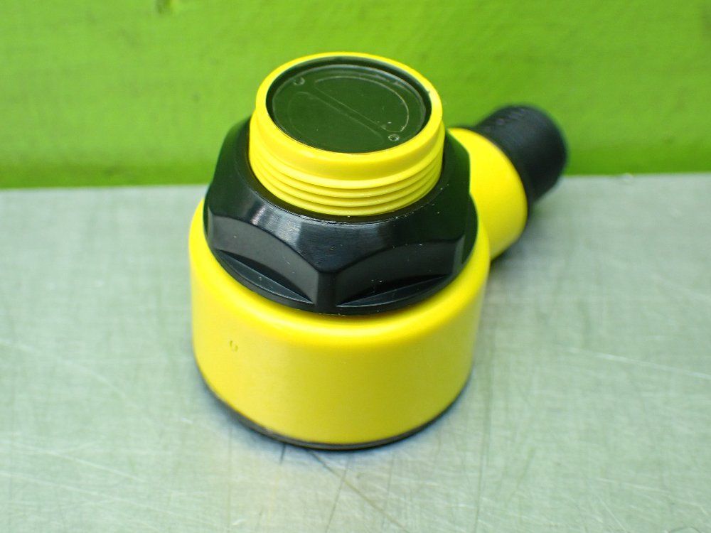 Banner Photoelectric Sensor