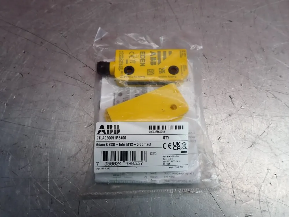 Abb 24 Vdc Safety Sensor - 2tla020051r5400