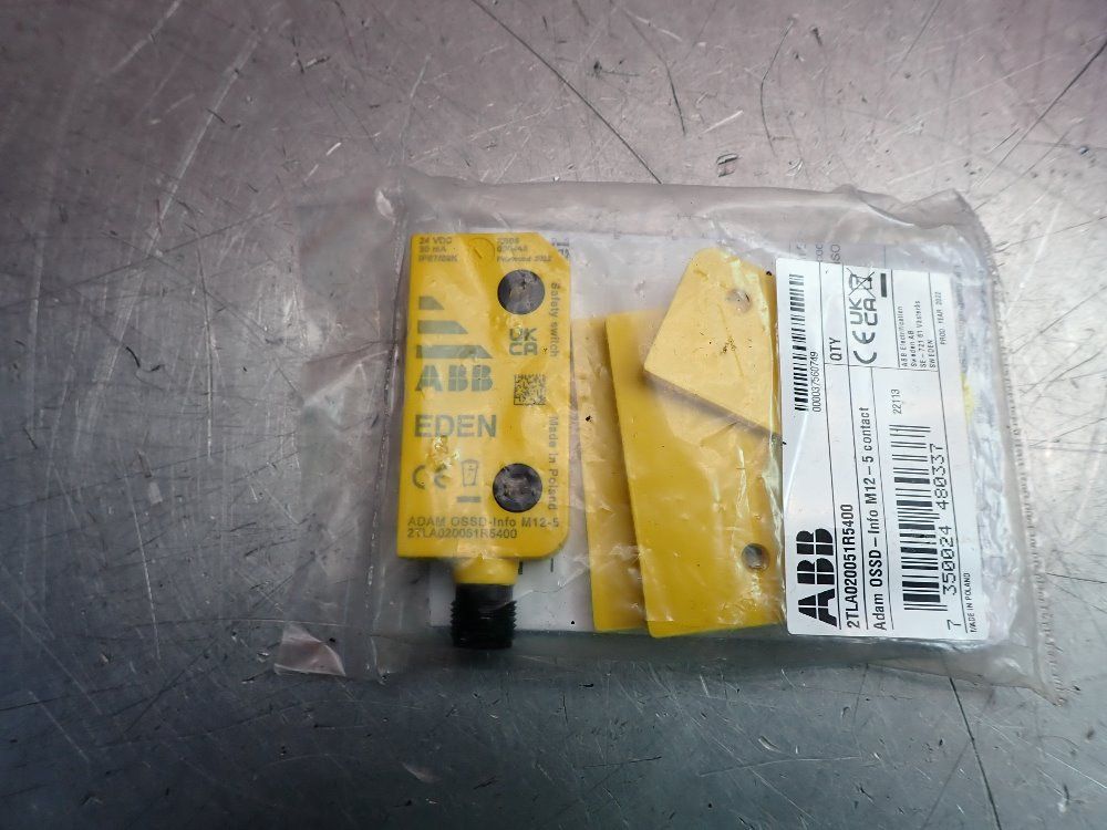 Abb 24 Vdc Safety Sensor - 2tla020051r5400
