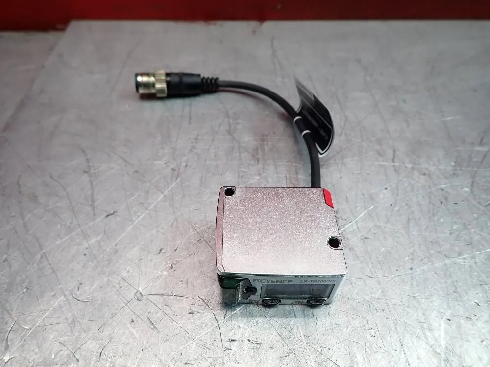 Keyence 2 Meter Range All-purpose Laser Sensor - Lr-tb2000cl