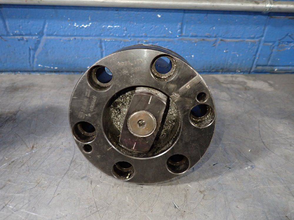 Hilma Swing Clamp