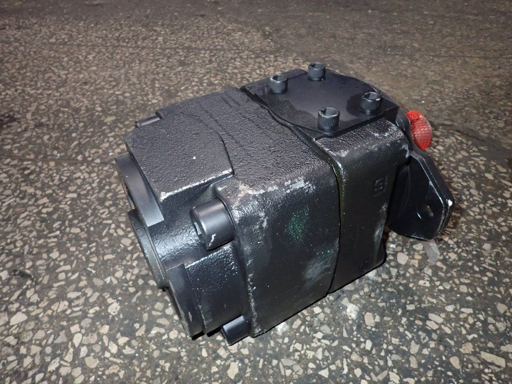  Gear Pump