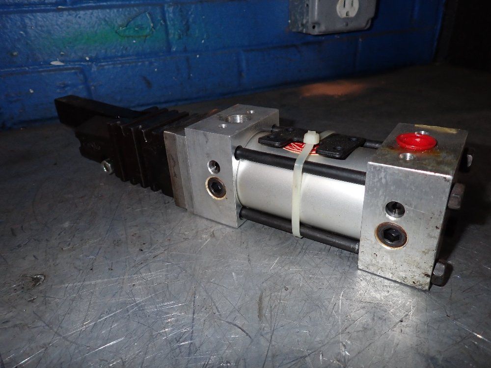 Destaco Hold Down Clamp - 875-9-103-11