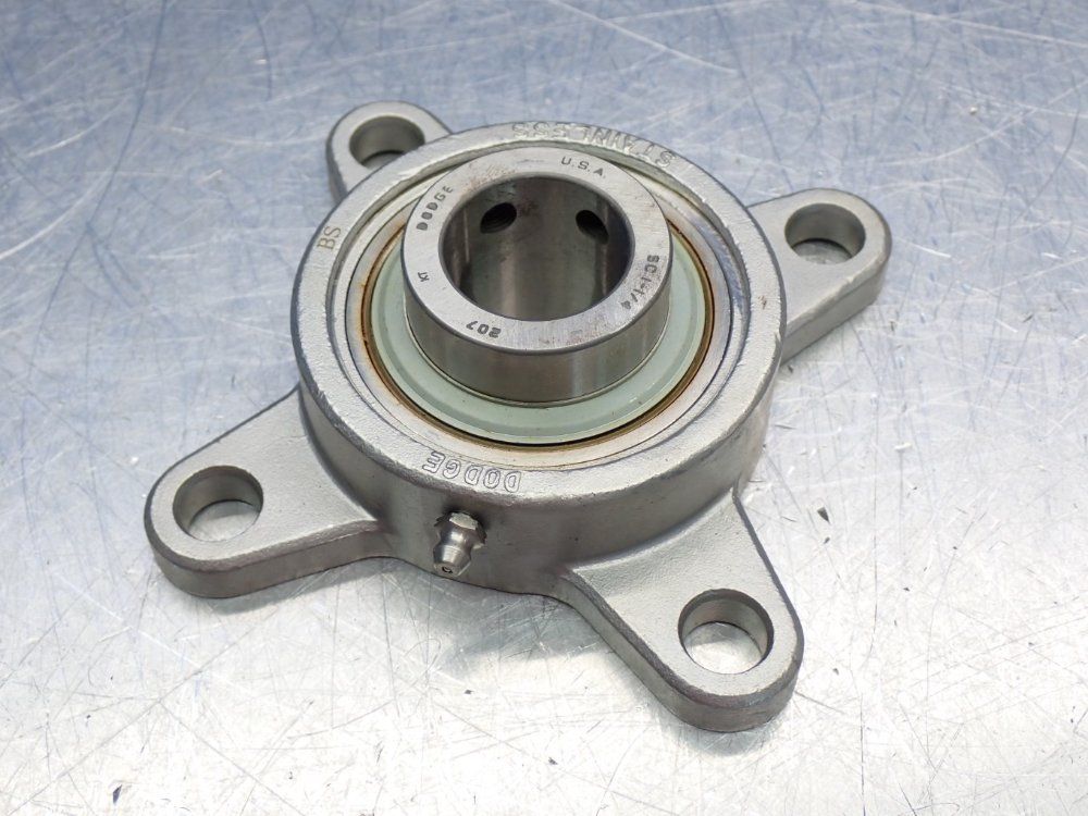 Dodge 1.25in Shaft Diameter, 3500 Rpm Greasable 4-bolt Flange Unit - F4b-scez-104-sh