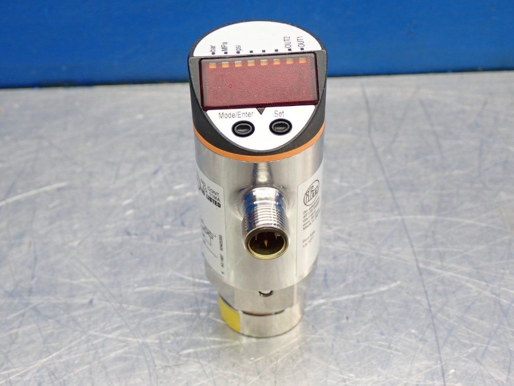 Ifm Pressure Sensor With Display - Pn7204