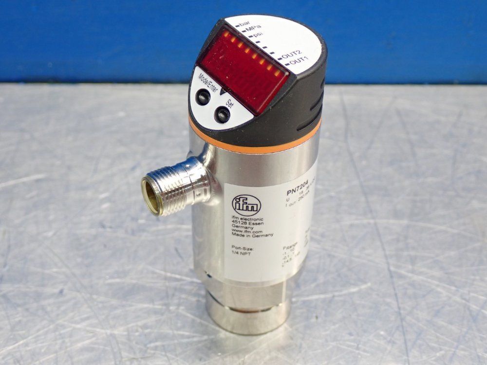Ifm Pressure Sensor With Display - Pn7204