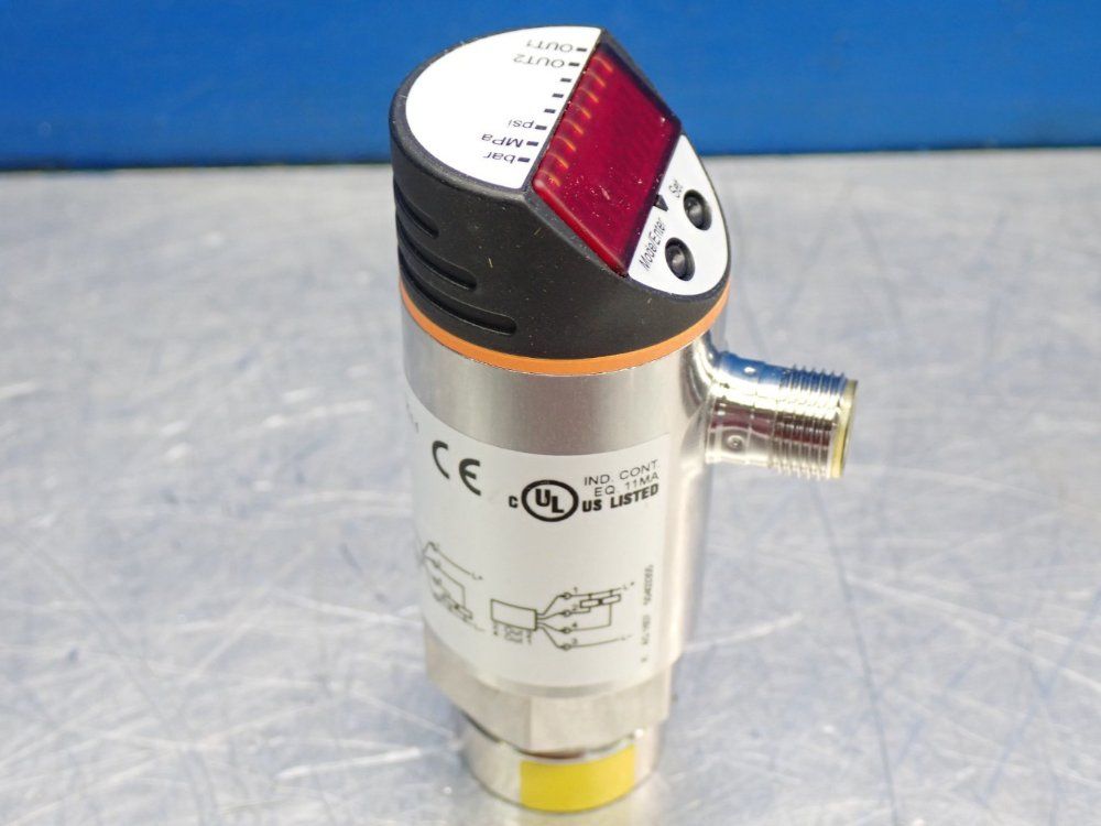 Ifm Pressure Sensor With Display - Pn7204