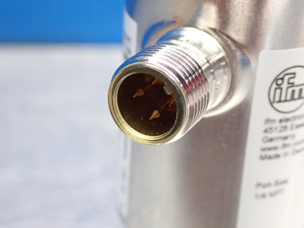 Ifm Pressure Sensor With Display - Pn7204