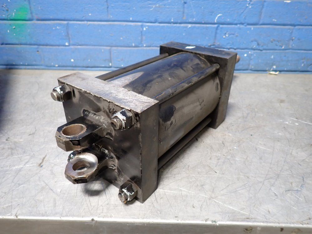 Peninsular Cylinders Cylinder