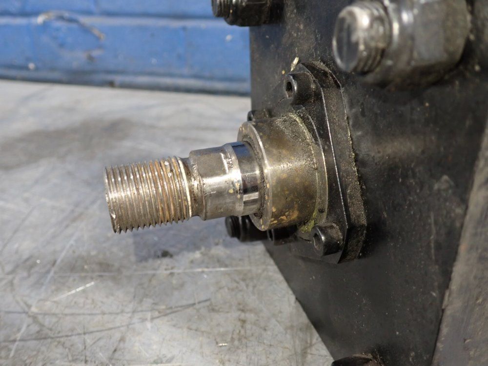 Schrader Bellows Cylinder