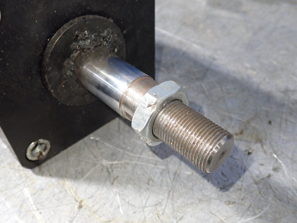 Parker Cylinder