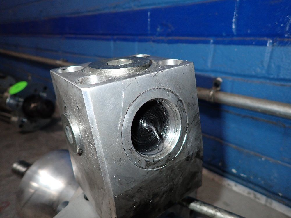 Nordson Hydraulic Pump - 190cc.xd3