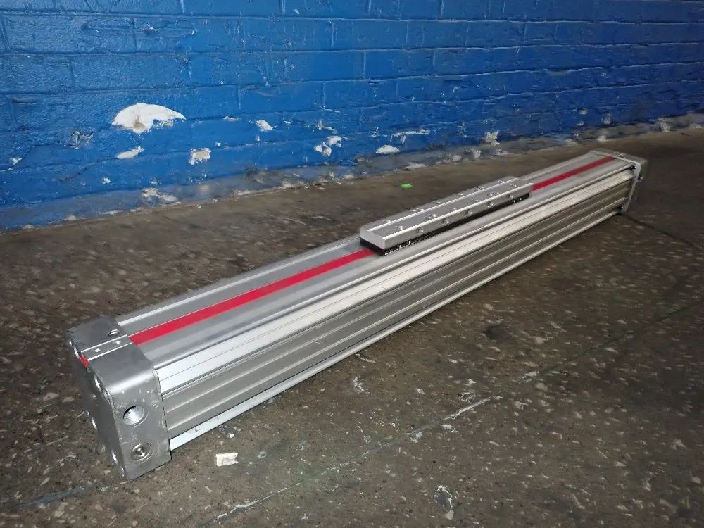 LINEAR ACTUATOR