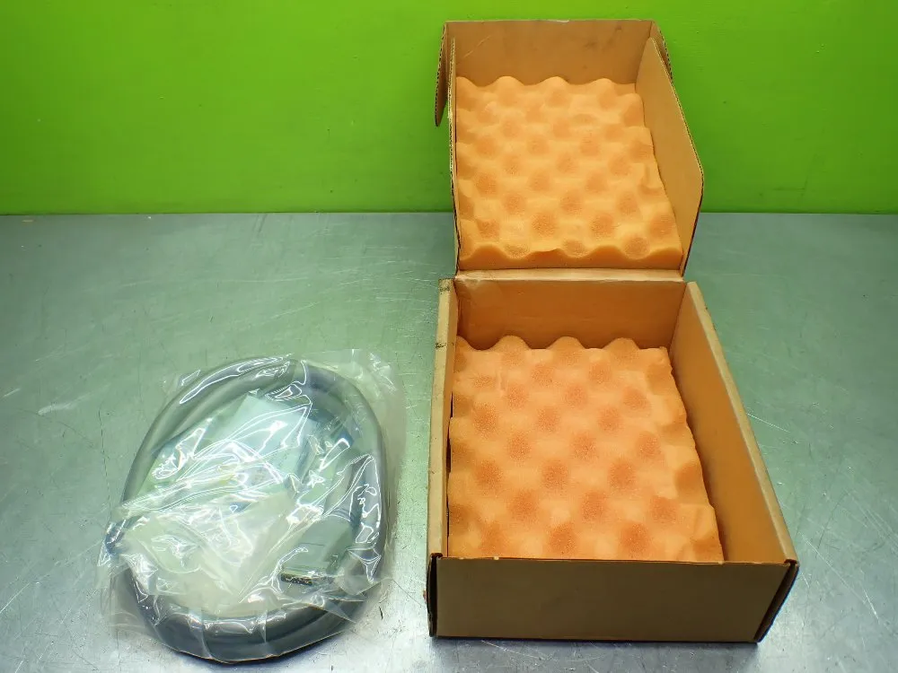 Allen-bradley I/o Chassis Cable For 1771-p7 Power Supply - 1771-cp3