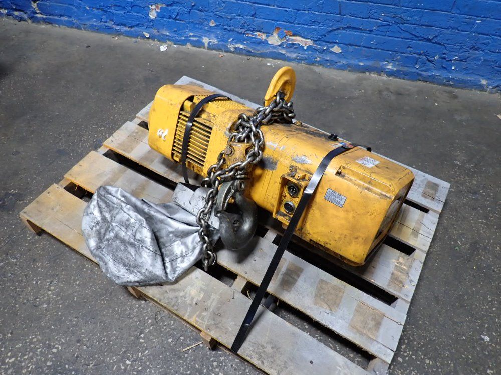 Harrington 2 Ton 2 Ton Electric Hoist - Er2a-375044