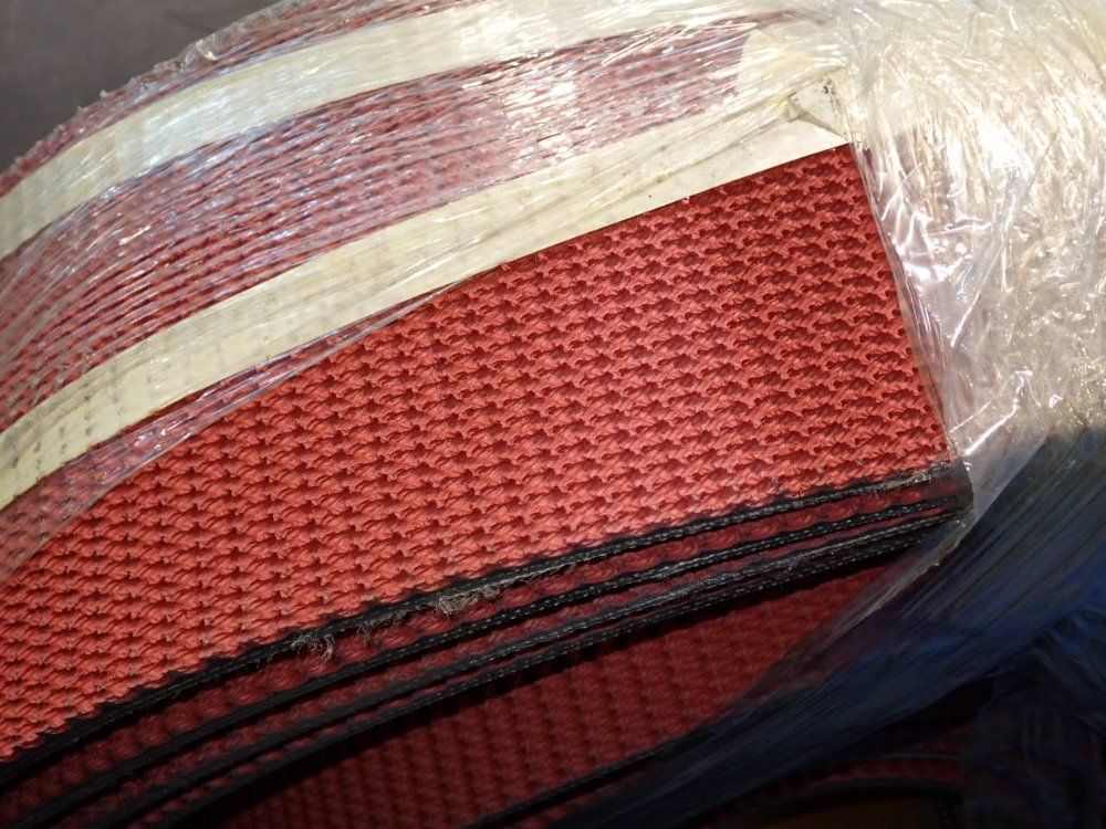  Belts