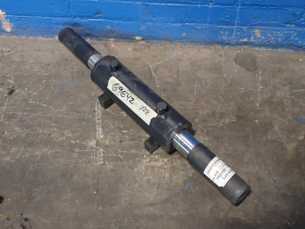  Cylinder