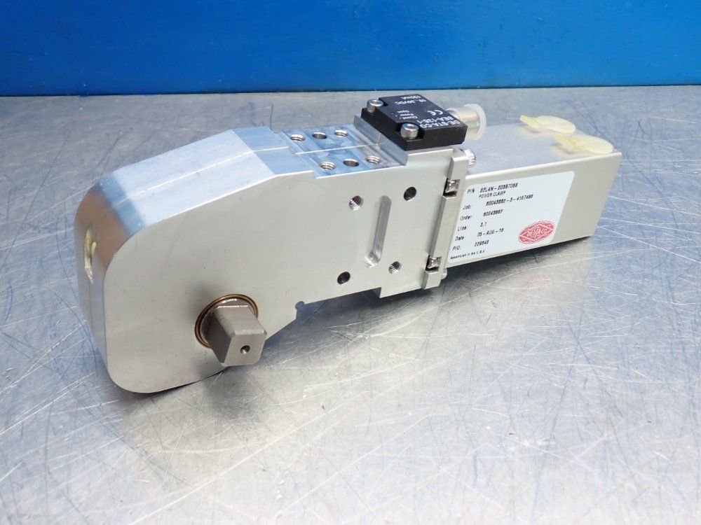 Destaco Pneumatic Power Clamp - 82l4n-203b708b