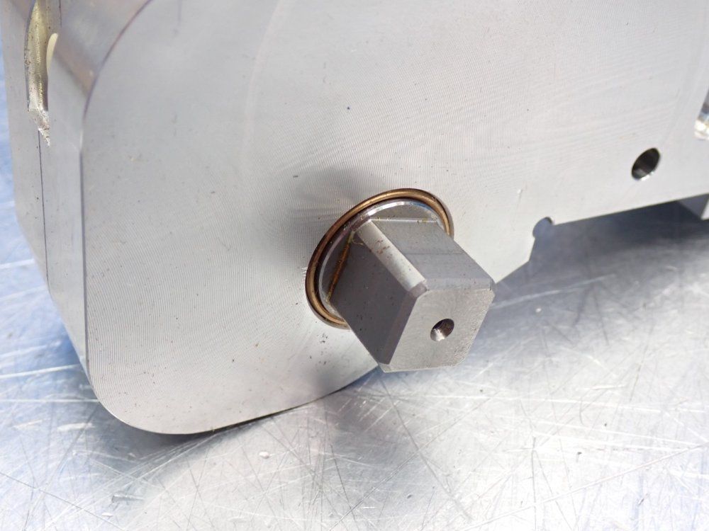 Destaco Pneumatic Power Clamp - 82l4n-203b708b