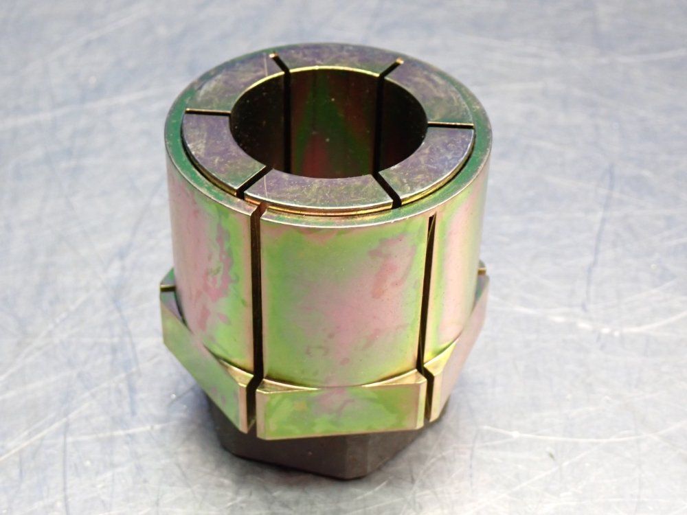 Fenner Drives 1.4375 In Id, 2.3750 In Od, 2.7500 In Ltb Collar Nut Clamping Keyless Bushing - 6202380