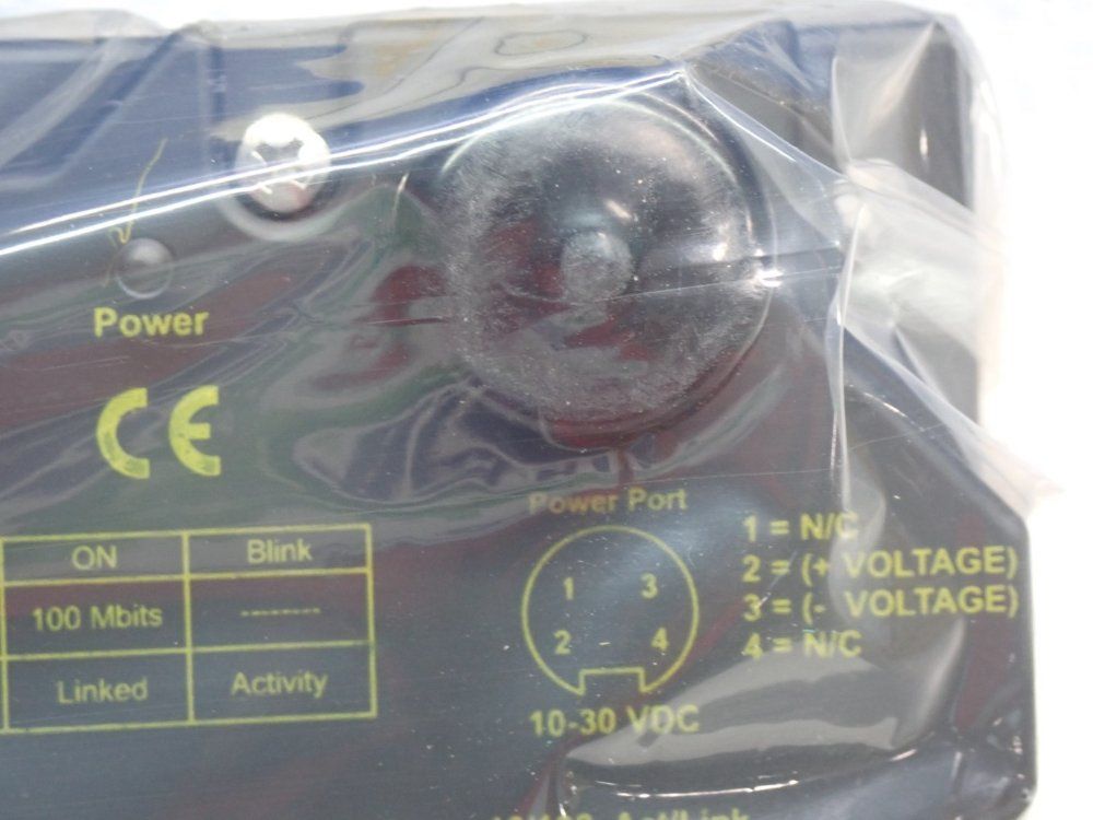 Turck 5 Port Industrial Ethernet Switch - Se-44x4-e524/cs30007