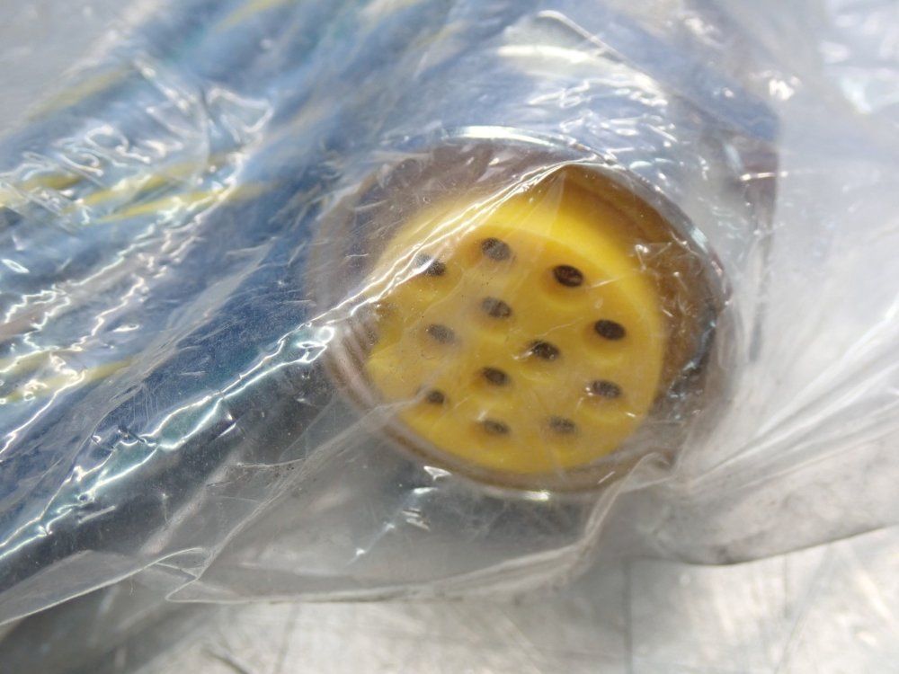 Turck Minifast Single-ended Receptacle 12 Pin Connector - Rkf126-2m/14.75/npt/cs12211