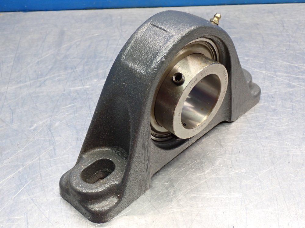 Hubcity Pillow Block Ball Bearing Unit - Pb350x1-15/16