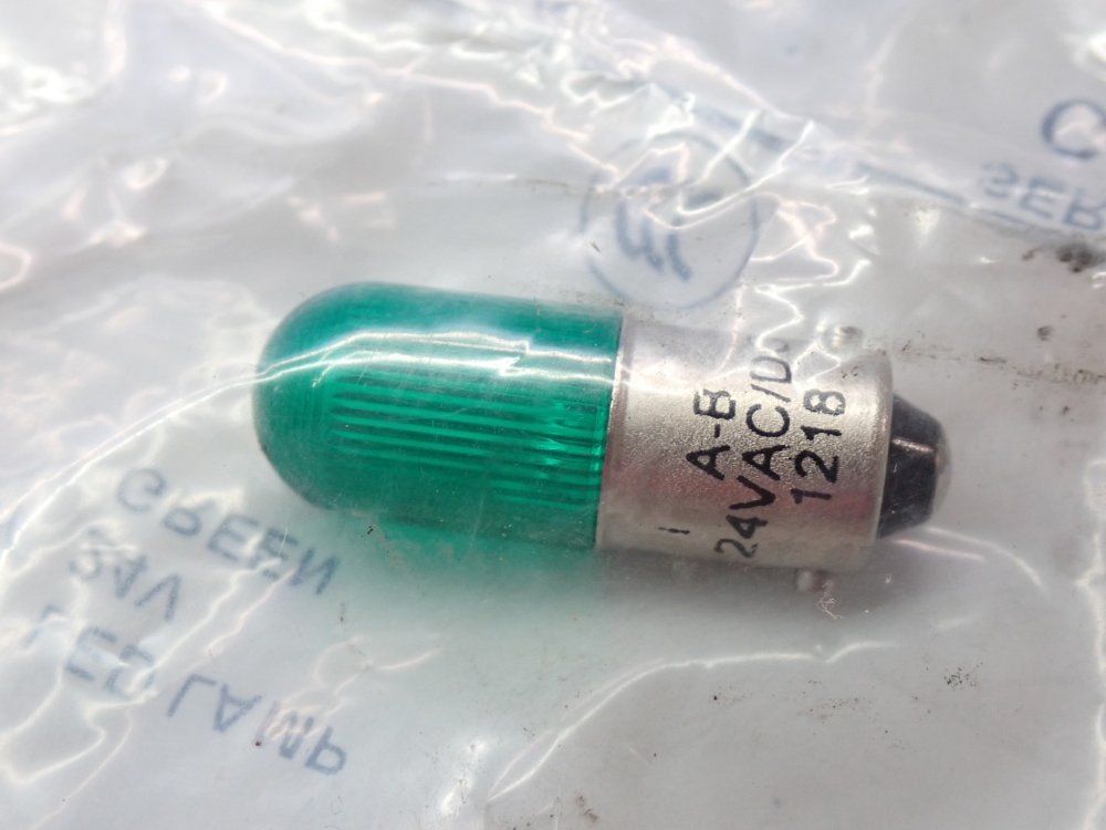 Allen Bradley Pilot Light Green Led Bulb 2pcs - 800t-n319g