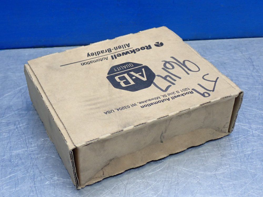 Allen Bradley Operating Temperature 0+c To 60+c (32+f To +140+f) Compactlogix Left End Cap - 1769-ecl