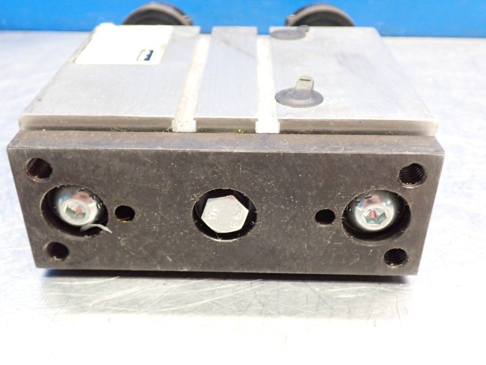 Parker 145psi Max Pneumatic Guided Cylinder - P5t-j040dhse050