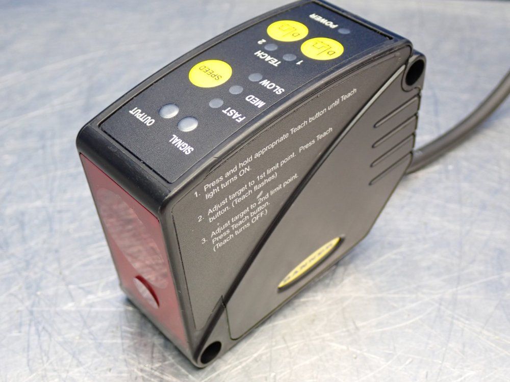 Banner Laser Photo-electric Distance Sensor - Lt3bdqpma4