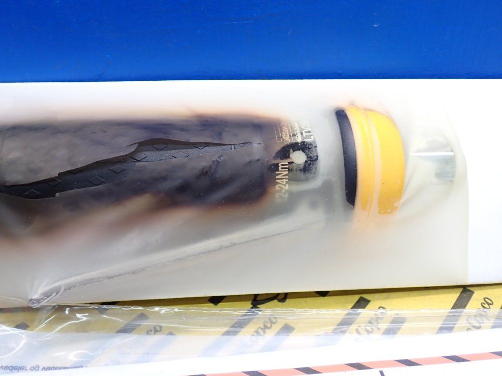 Atlas Copco 9-18ft Lb Pnuematic Ltv Series Nutrunner - Ltv39-2r24-10