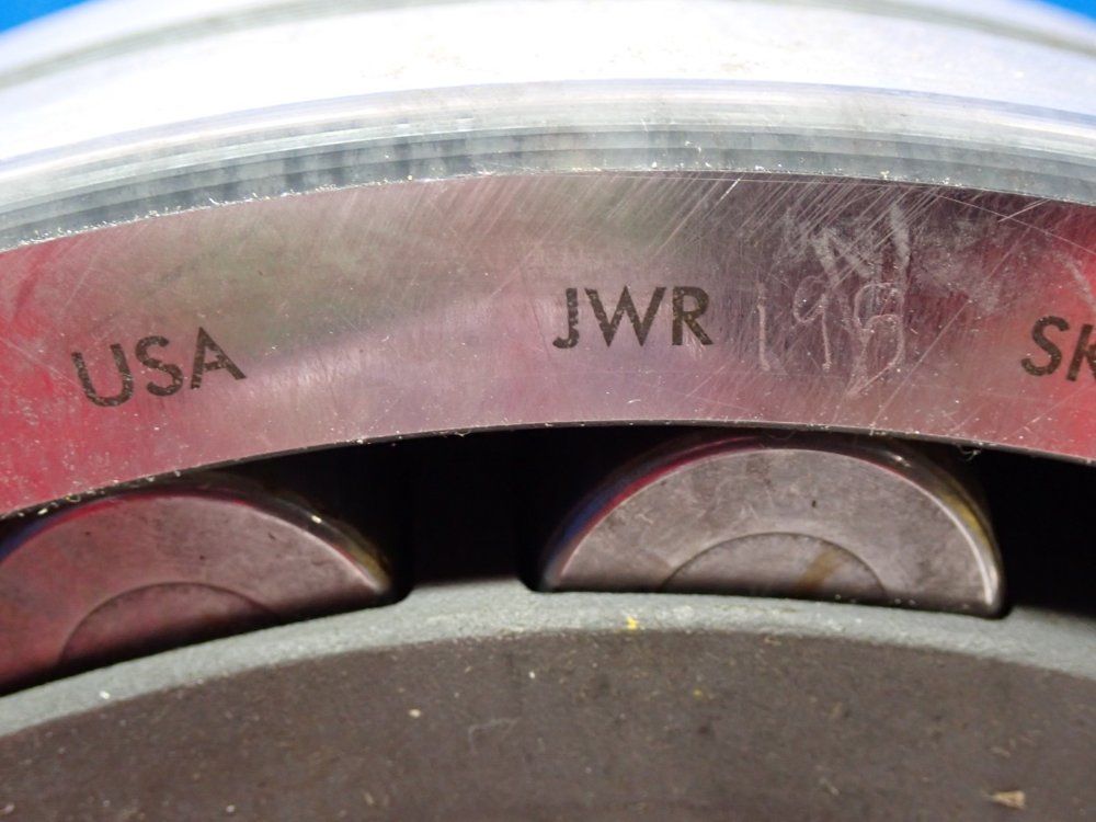 Skf Double Row Spherical Roller Bearing - 22232cck/w33